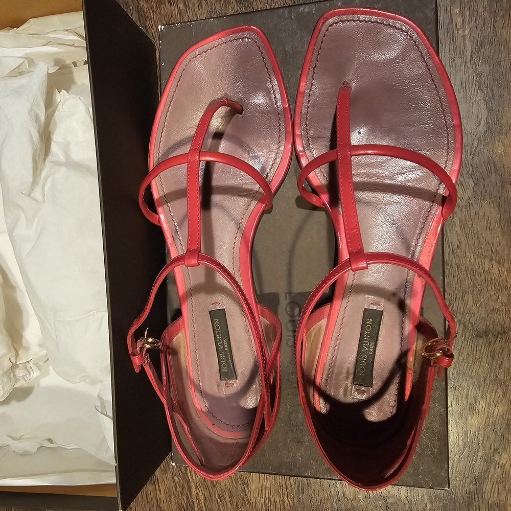 Vintage Louis Vuitton Hot Pink Sandals - Size 37